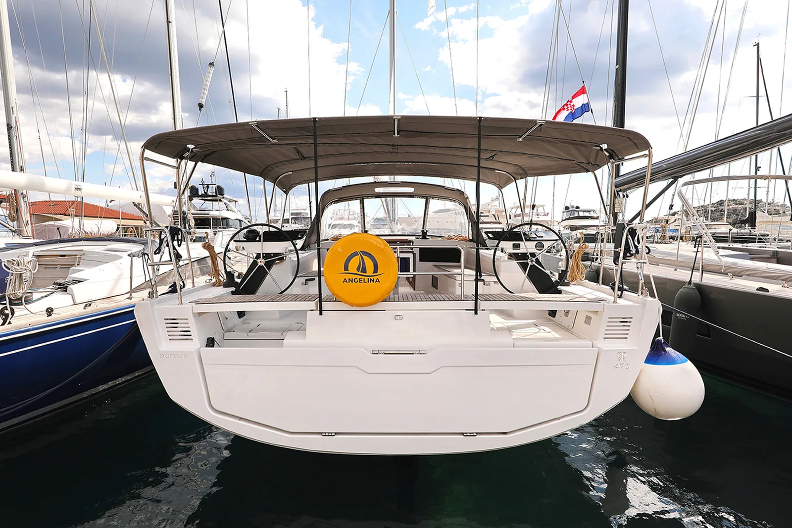 Dufour 470 "Fantasea"